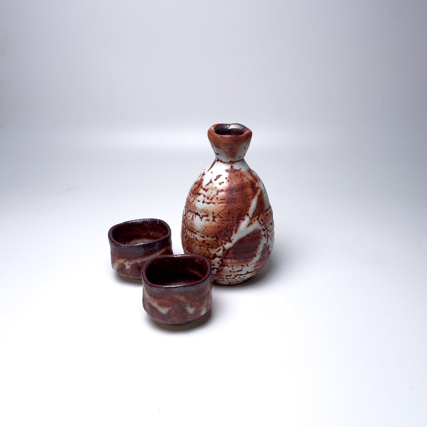 Akashino Shinoyaki Sake Set