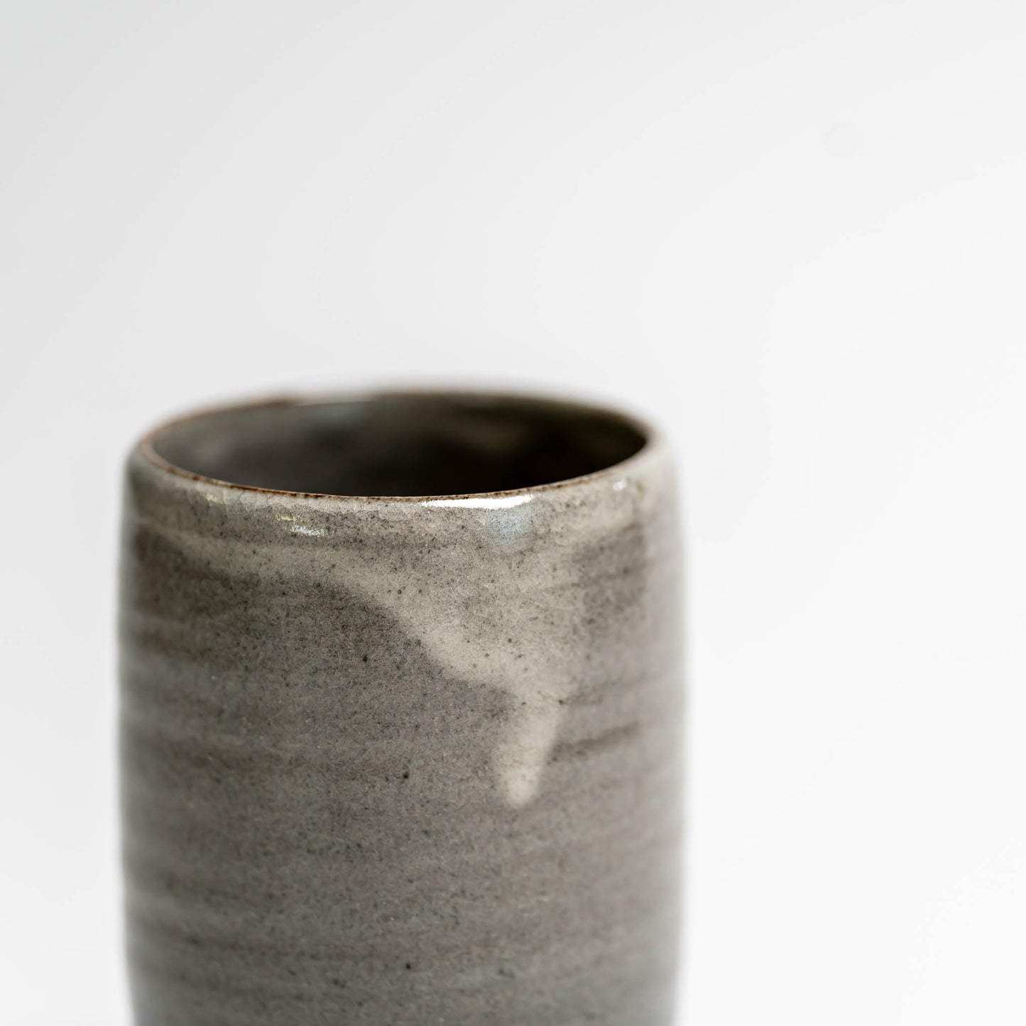 Grey Brushed Hagi Yaki Yunomi