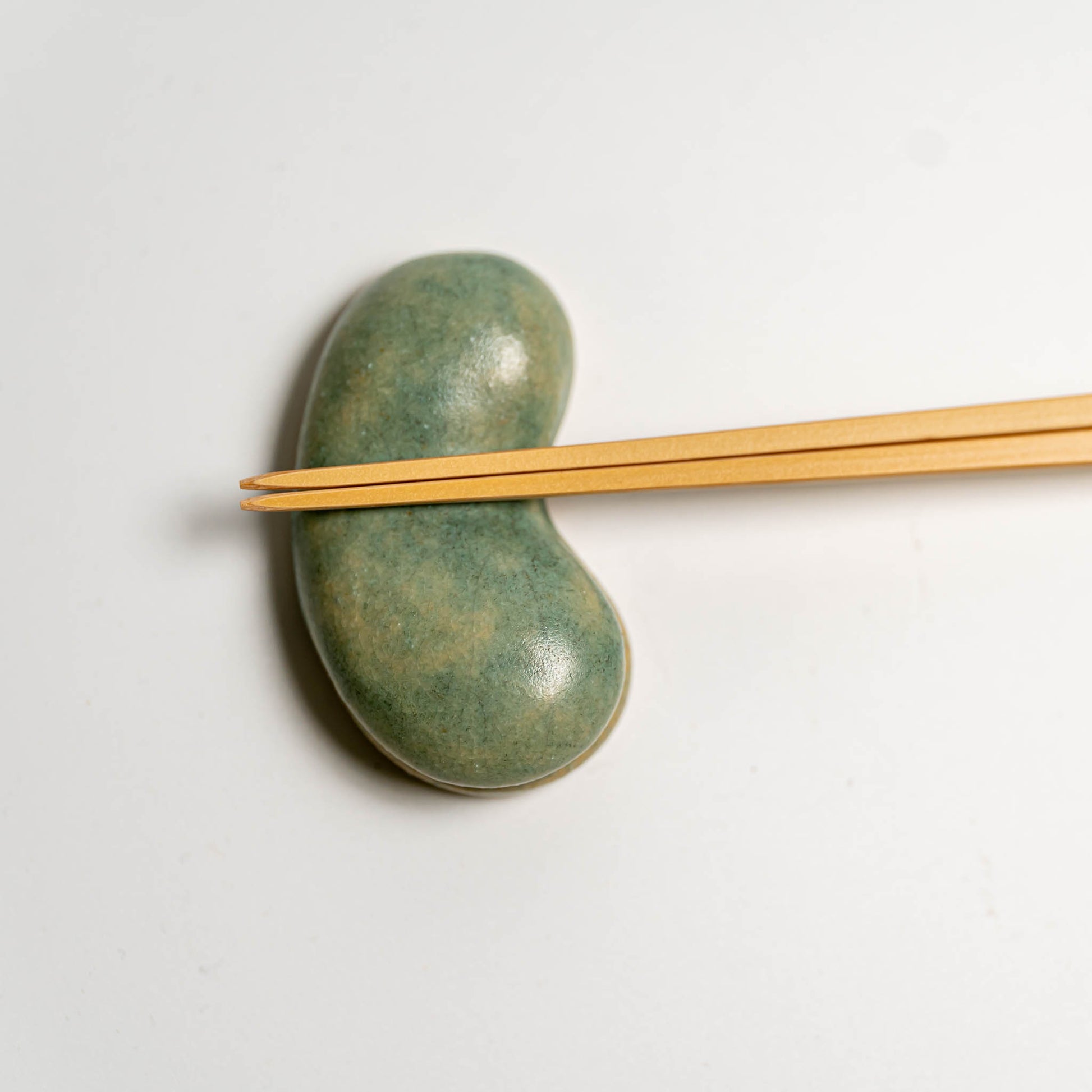 Ceramic chopstick rest with Japanese chopsticks