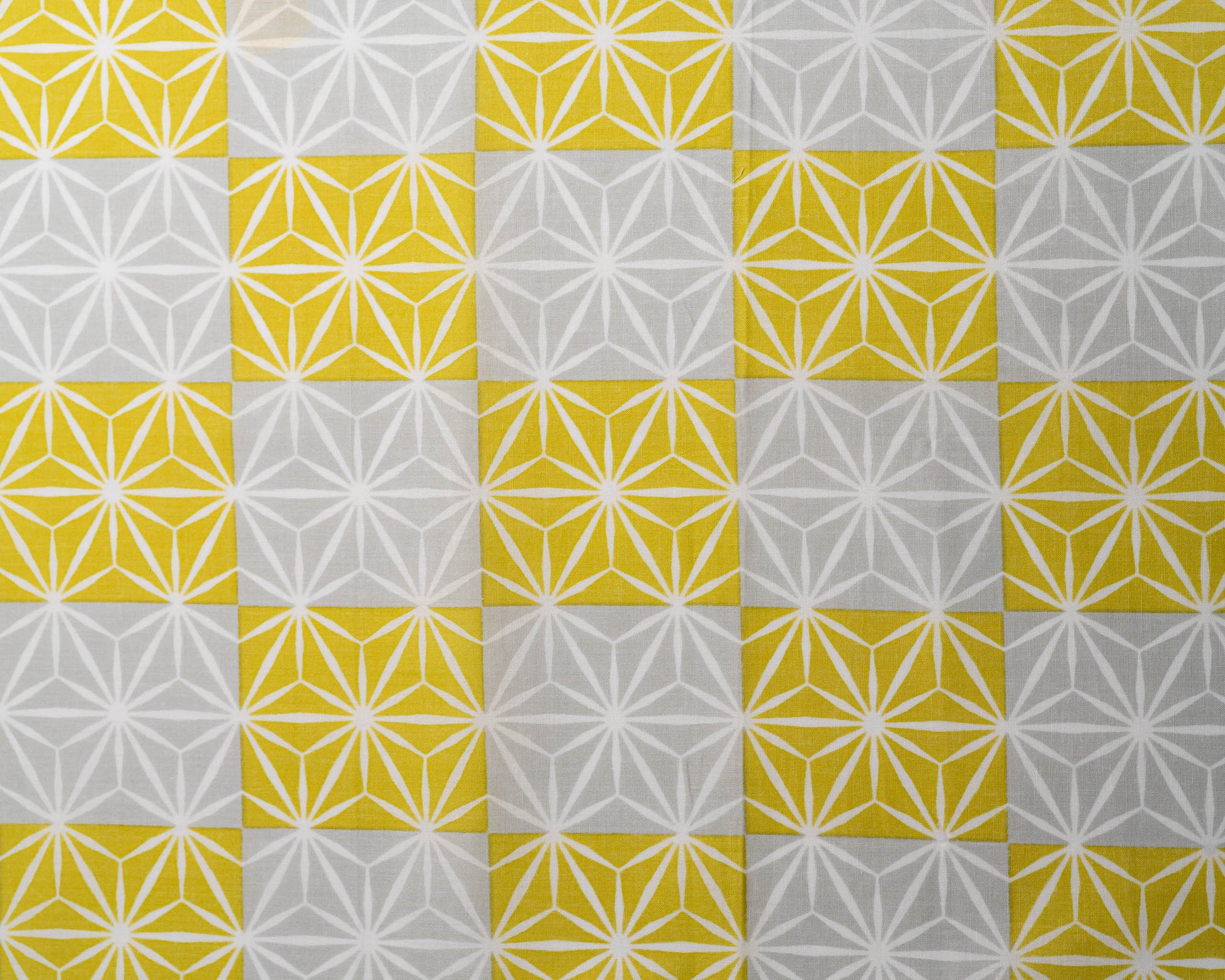 Kamawanu furoshiki pattern