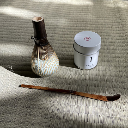 Japanese matcha kit with black bamboo chasen