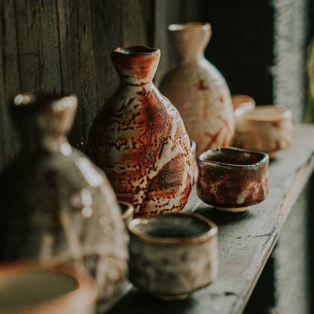 Akashino Shinoyaki Sake Set